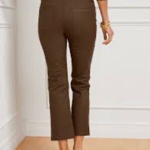 M #19 Talbots 8P Brown Demi Boot Crop Jeans